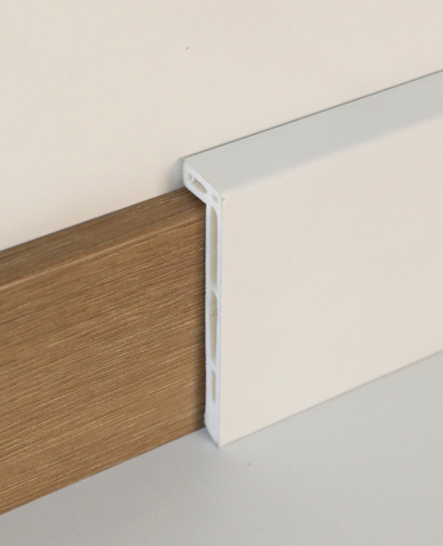 Cubrezocalo PVC 8582 hidrófugo blanco